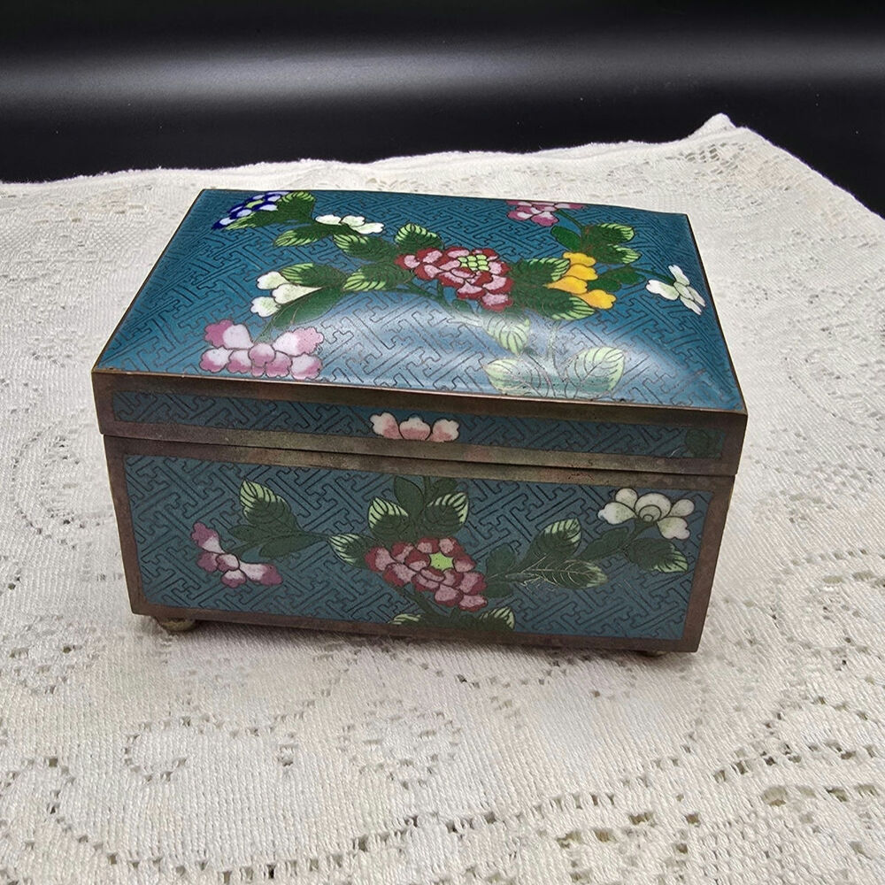 Vintage Chinese Cloisonne Enamel Box Turquoise Floral Design